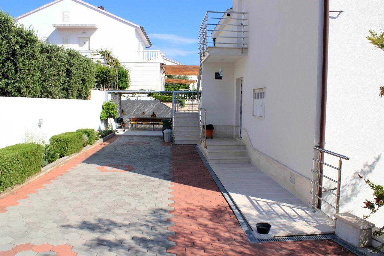 Villa Marta Apartmani Trogir Zewnętrze zdjęcie