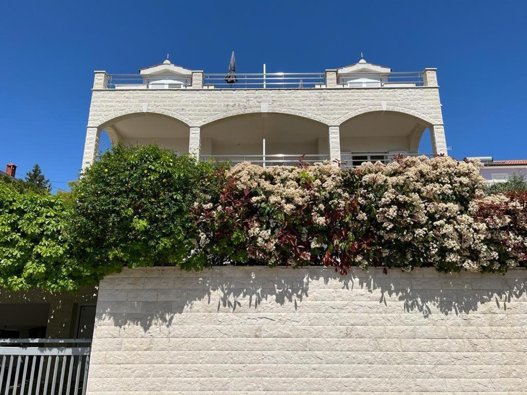 Villa Marta Apartmani Trogir Zewnętrze zdjęcie