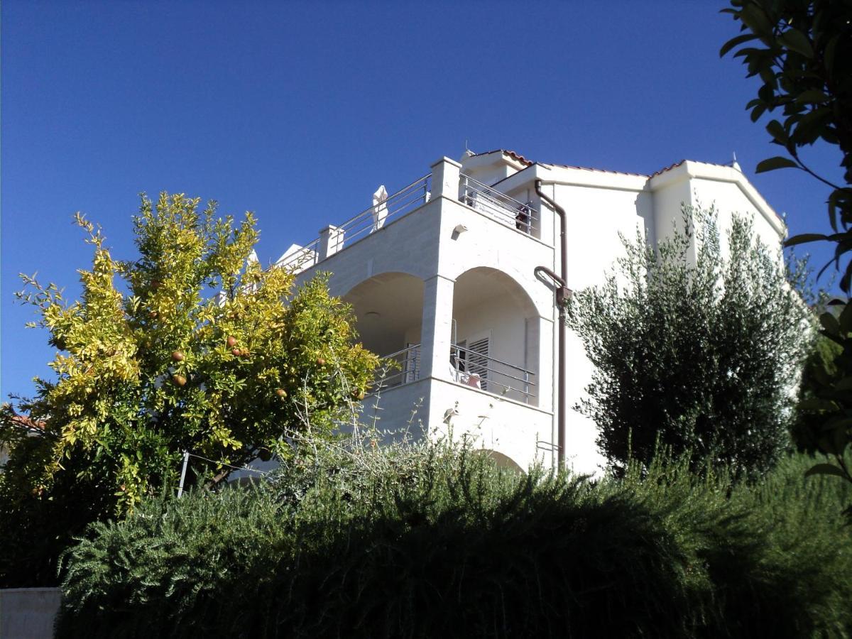 Villa Marta Apartmani Trogir Zewnętrze zdjęcie