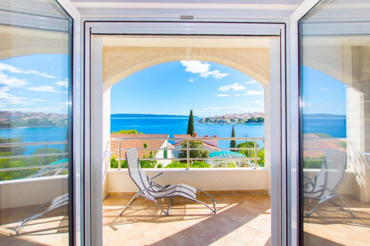 Villa Marta Apartmani Trogir Zewnętrze zdjęcie