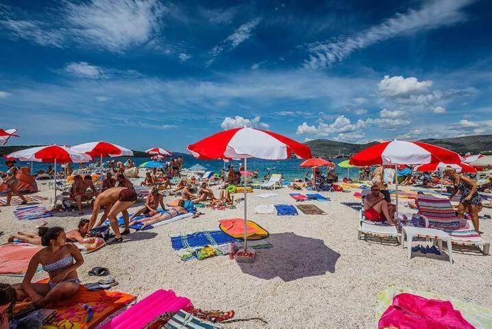 Villa Marta Apartmani Trogir Zewnętrze zdjęcie